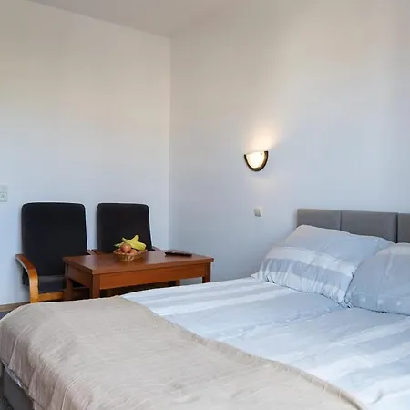 Elsta Homestay szállás *